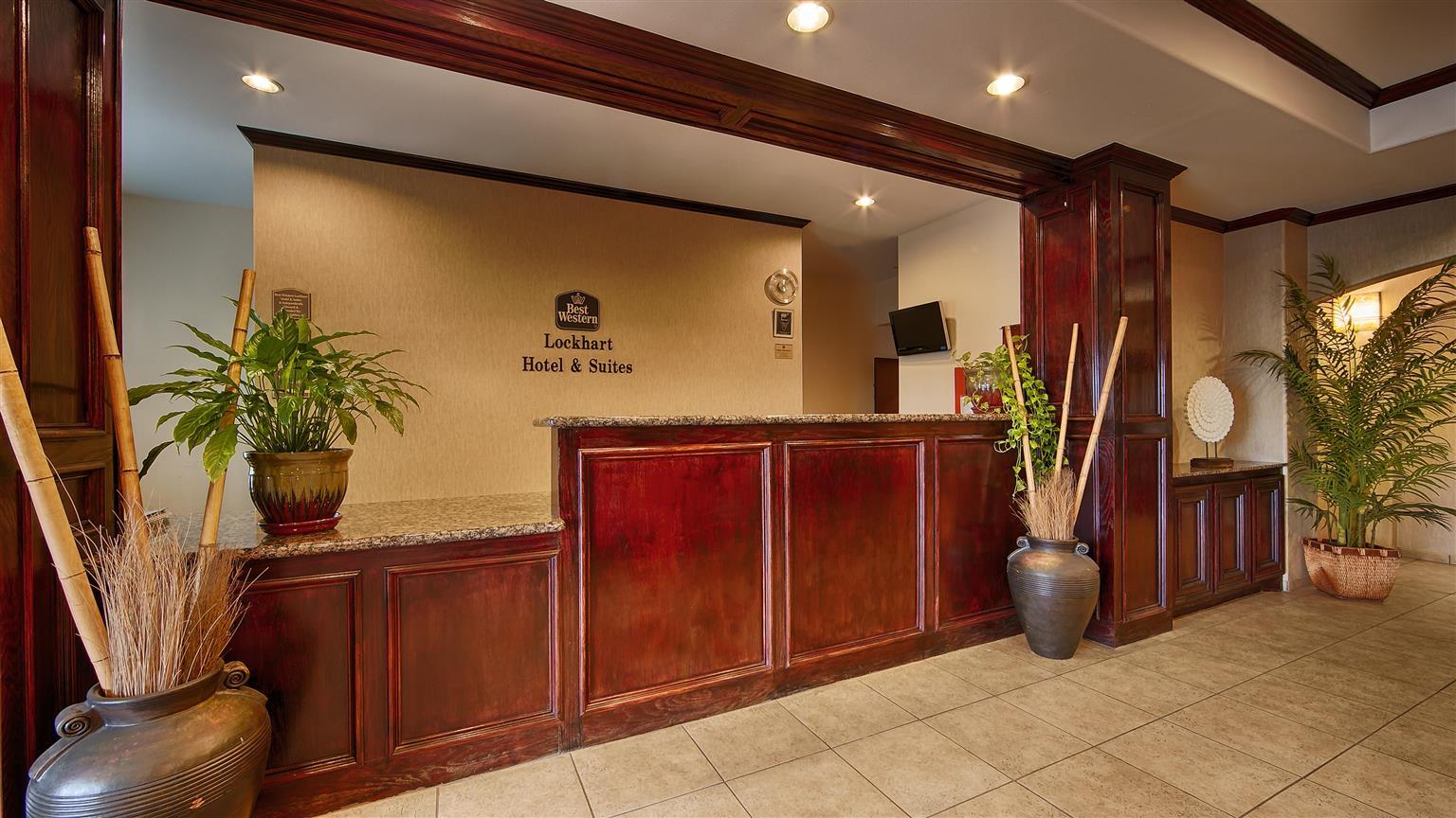 Best Western & Lockhart